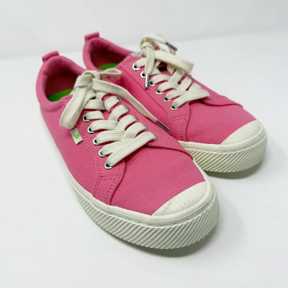 CARIUMA OCA Low Pink Lemonade Canvas Sneakers Women's Size 10.5 or Men's Size 9